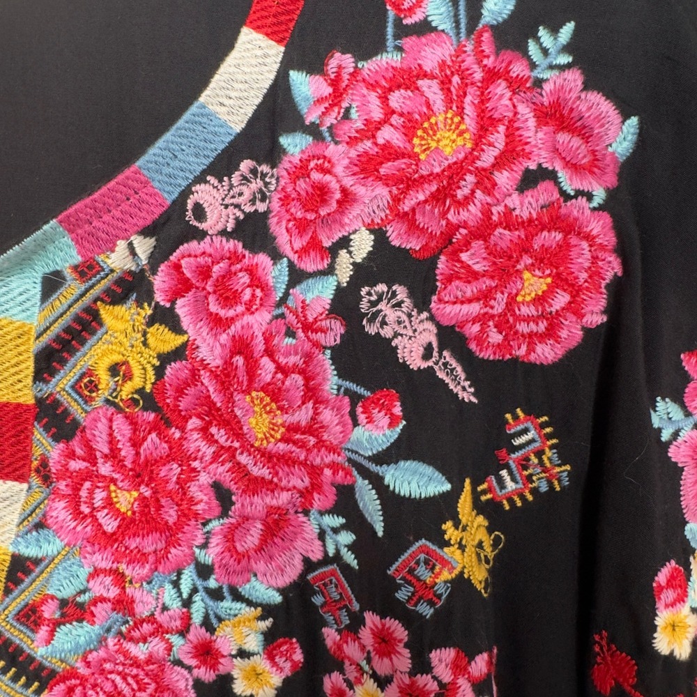 Savanna Jane Embroidered Blouse Oversized Small Black Floral Boho Peasant Top‎ - Picture 9 of 9